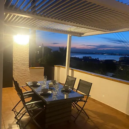 Rnet - La Cuana Vista Mar アパート *